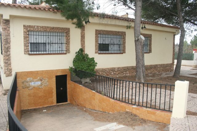 Excellently Priced Villa in Olocau