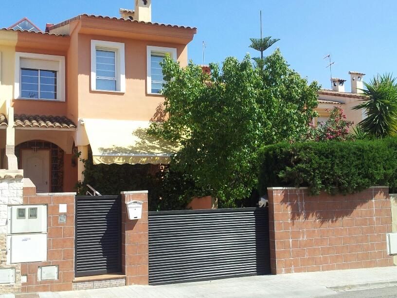 Town House in La Pobla