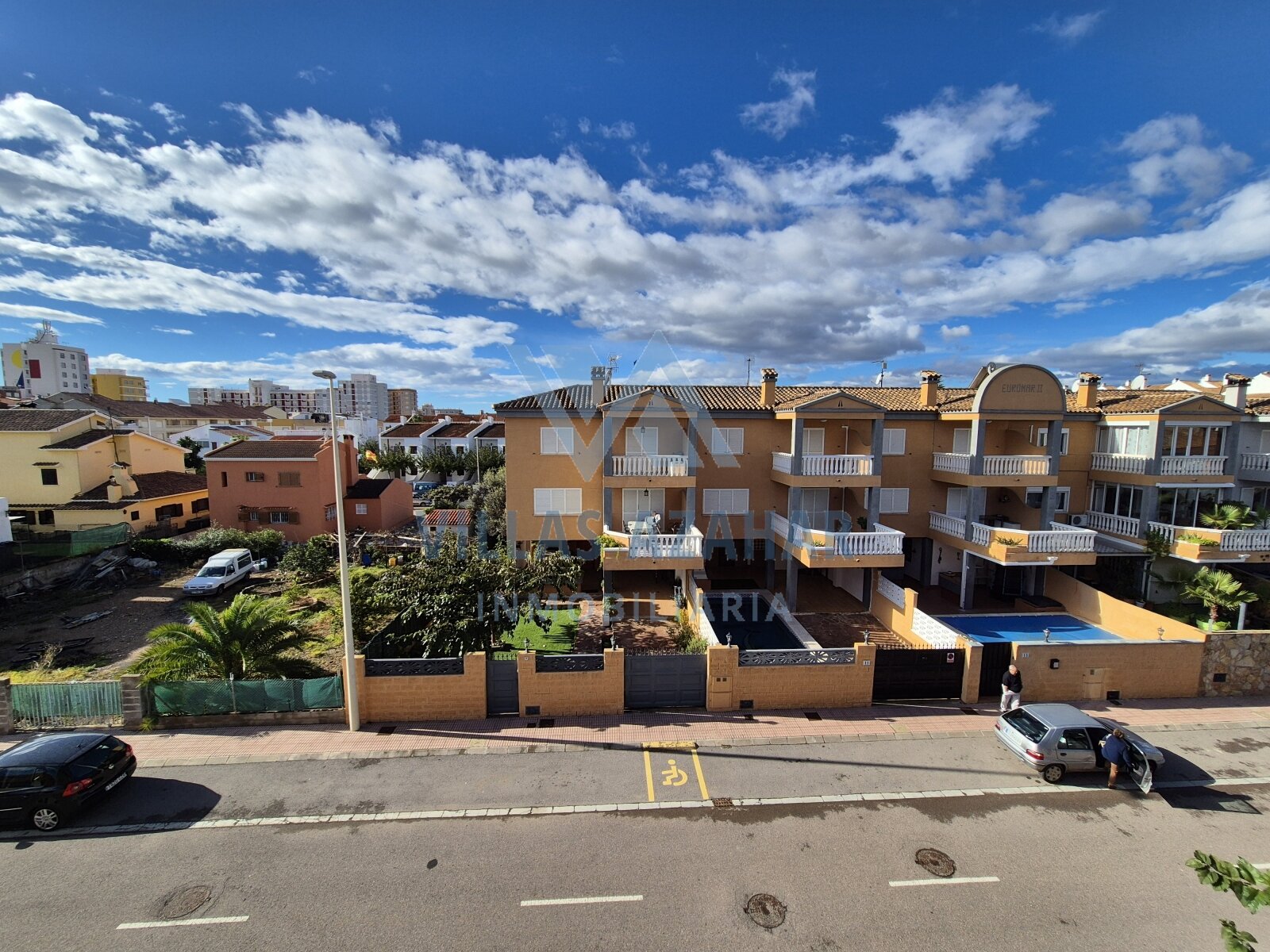 Appartement de 2 pièces avec  d’une grande terrasse de 50 m2